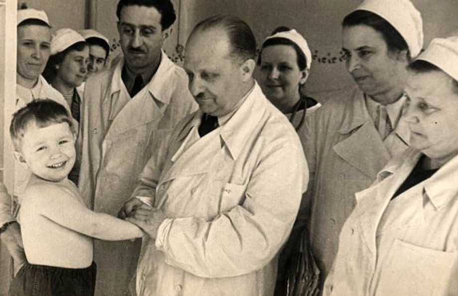 1941 – 1945
