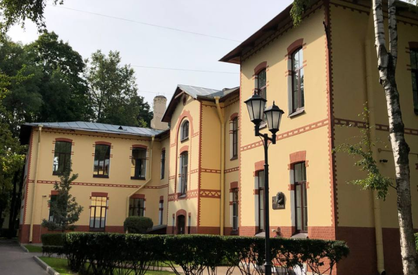 Приглашаем в Педиатрический