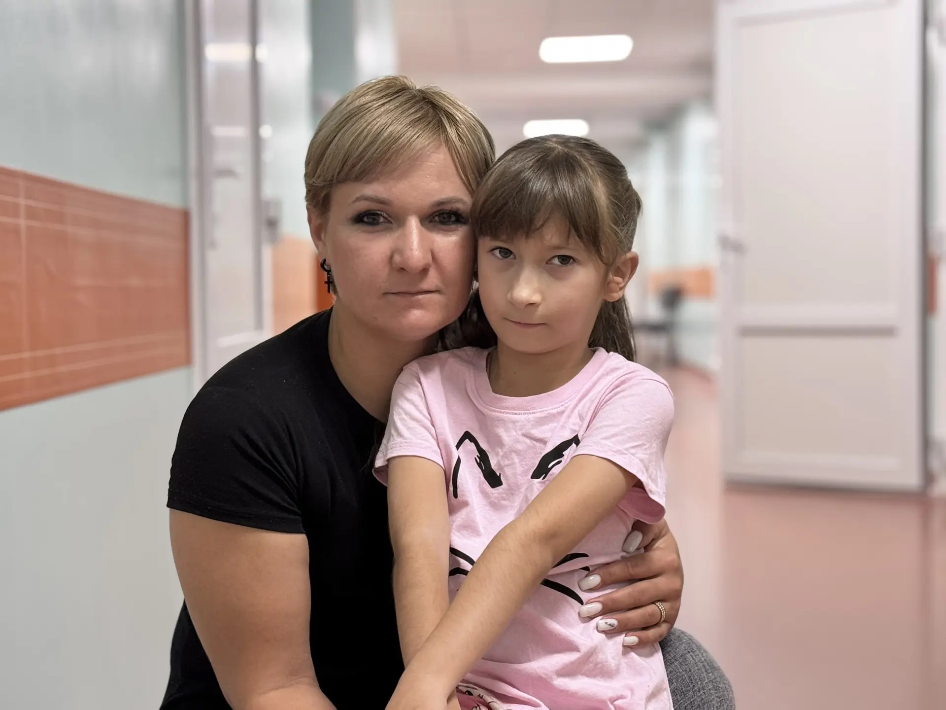 Чудо для Николь: девочка из ЛНР, которую спасли врачи Педиатрического университета, рассказала о жизни после серии операций